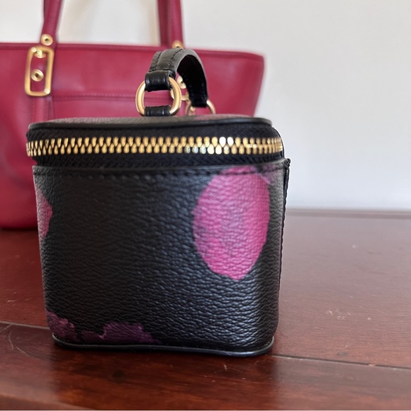 Coach Vanity Case Handled Zip Jewelry Travel Box Halftone Floral Black/Wine - Picture 9 of 13